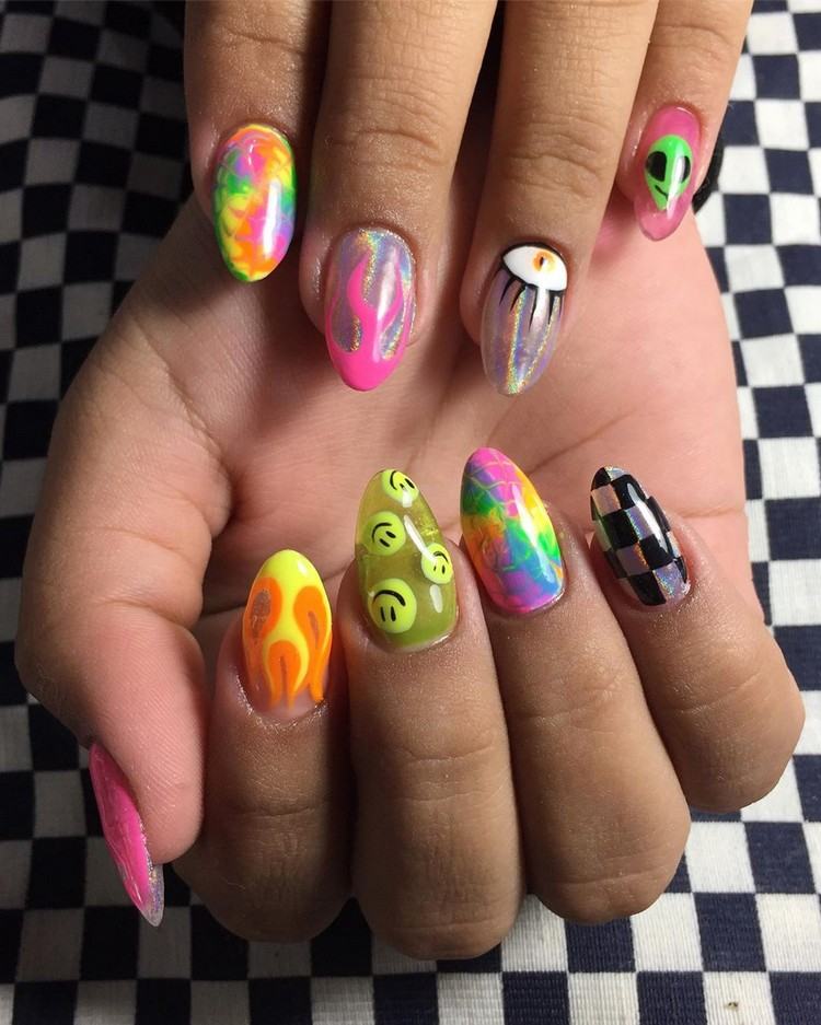 Hvad er Inide Nails neon negle design ideer