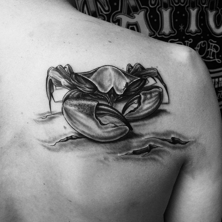 stjernetegn tatovering mænd kræft revner