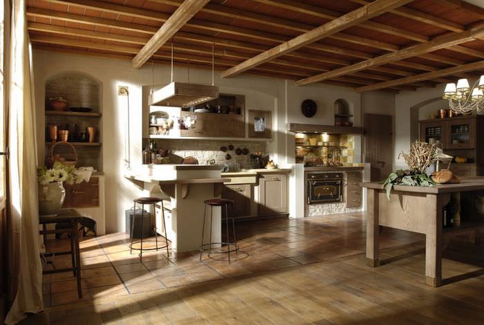 רצפת עץ במטבח עם ריהוט איטלקי