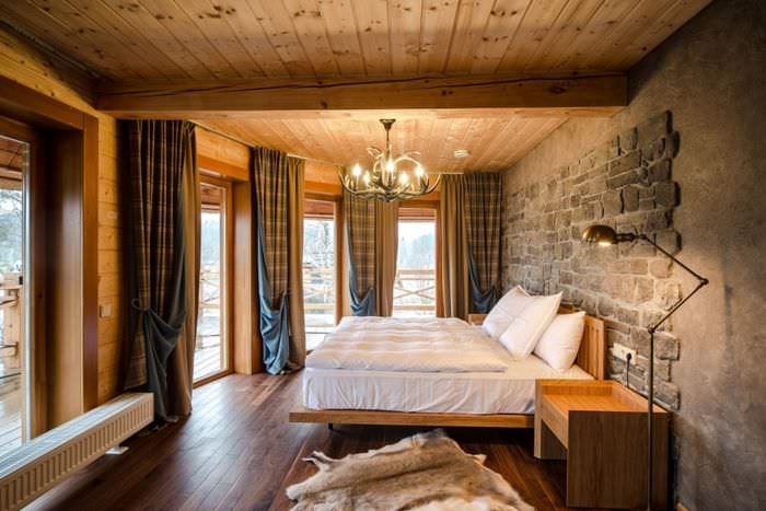 Schlafzimmer im Landhausstil im Chalet-Stil