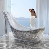 تصميم حمام جميل مع بلاط الفسيفساء