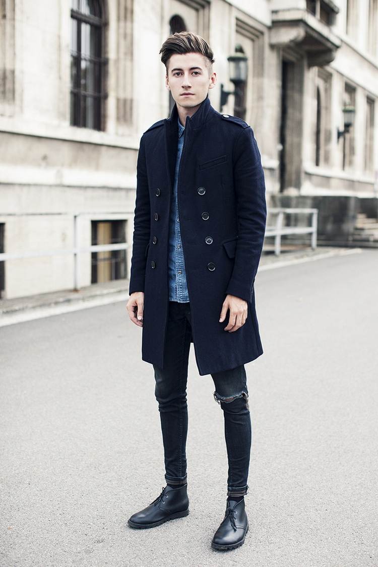 jeans støvler kombinerer mænd outfit oxford sko elegant look beige frakke ørkenstøvler glat læder sort frakke