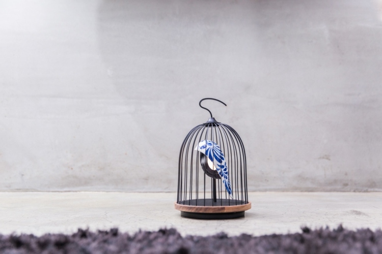 bluetooth-højttaler-bærbar-fugl-keramik-blå-kompakt