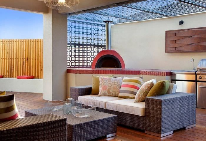 Διακόσμηση δωματίου ιδιωτικού σπιτιού σε μαροκινό στιλ