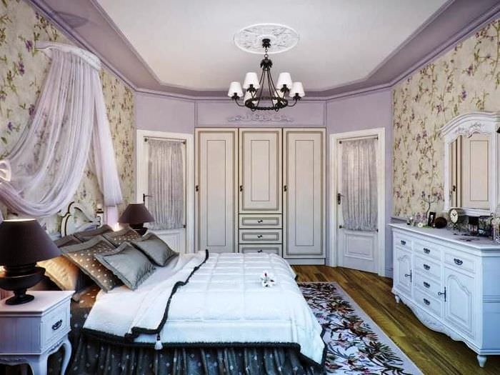 Спалня в стил Прованс със стенни корнизи