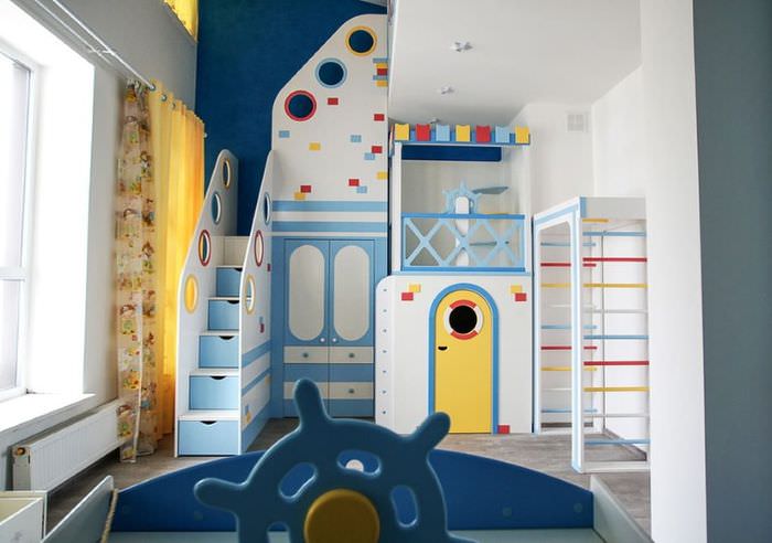 Interiér detskej izby pre chlapca v morskom štýle