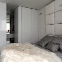 Design dormitor cu mobilier încorporat