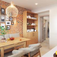 Tegelvägg i köket i en lägenhet i ett panelhus