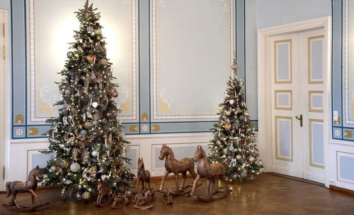 Karácsonyfa dekoráció 2021