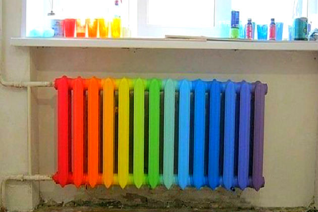 Einfärben der Batterieteile in verschiedenen Farben