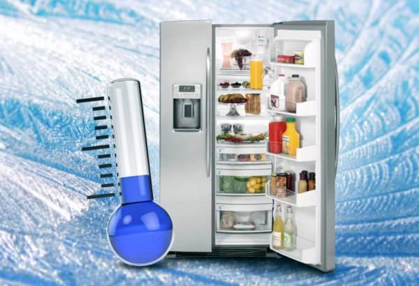 Vissa kylskåpsägare hittar 4 stjärnor på dörren. Som med de tre märkena betyder det att frysfacket håller en temperatur på minus 18 grader.