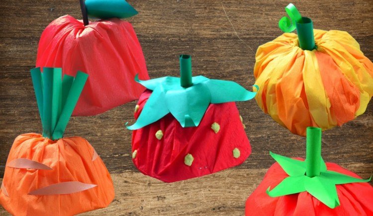 lav selv karnevalshatte ideer-instruktioner-frugt-hatte-kreppepapir