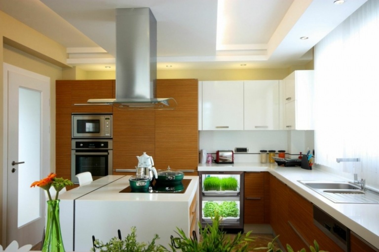 havekøkkener højglans hvid emhætte moderne køkkenø
