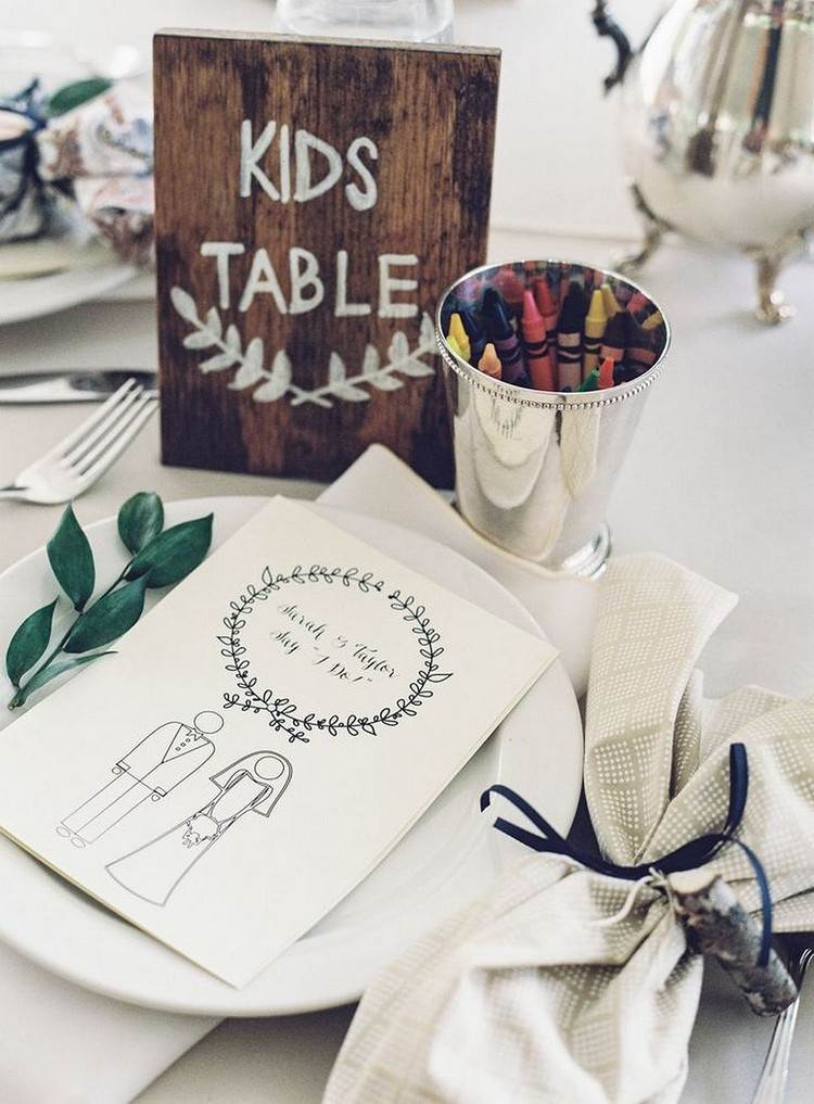 børne bord bryllup ideer små malebøger fest favoriserer