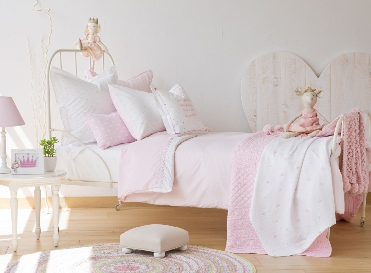 Design børneværelser -tilbehør-prinsesse-metal sengelinned-blød pink-deco