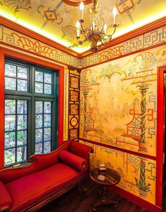 Dekorácia steny obývačky v čínskom štýle