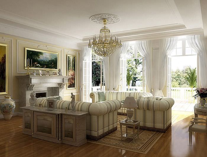 Klädda möbler i det inre av ett klassiskt vardagsrum