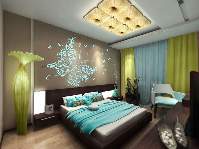 Interiör i ett vackert kvinnligt sovrum i modern stil
