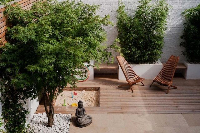 sandkasse indarbejde terrasse træ havedesign ideer