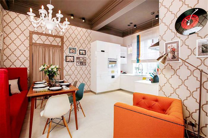 Design av kjøkken-stue med et areal på 18 kvadratmeter med en U-formet layout