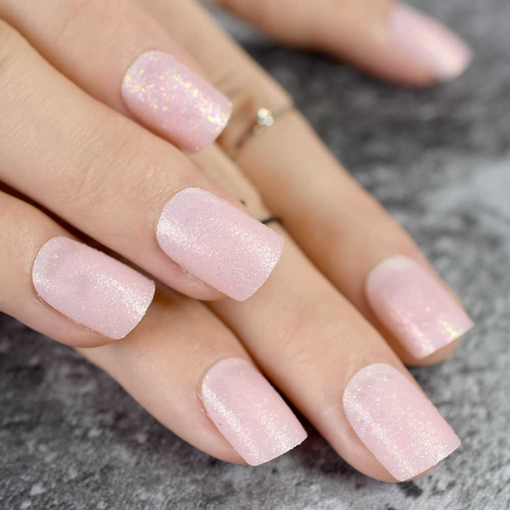 korte gel negle ballerina pastel pink neglelak med glitter