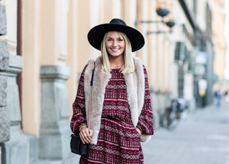 Faux fur vest-efterår-vinter-fashionable-beklædningsgenstand-look-med-kjole