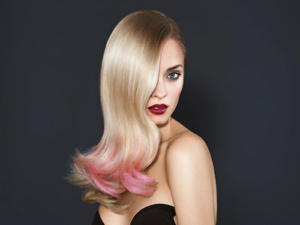 Pink-Corners-Blond-Hair-Hair Chalk