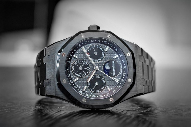 anbefaling om at købe luksus sportsure audemars piguet royal eg keramisk etui