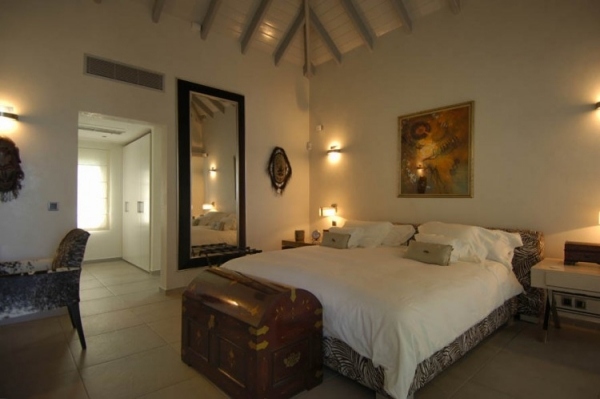 luksus caribbean villa soveværelse træ kiste