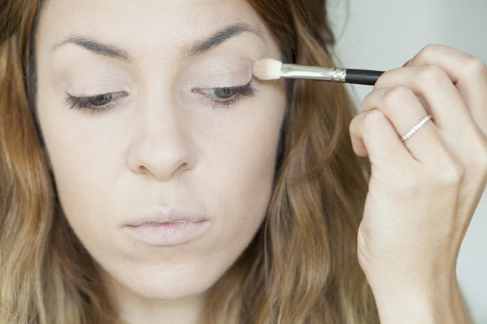 Makeupvejledning Øjenbørste understreger 5