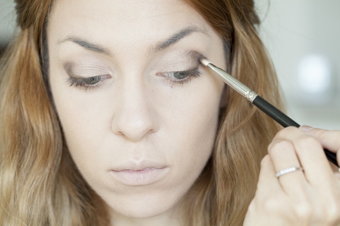 Påfør makeup øjenskygge top 6