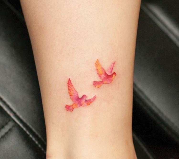 Bird Tattoo Design Betydning Minimalistiske tatoveringer Billeder
