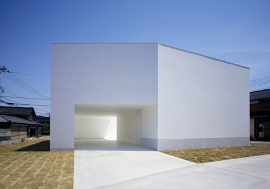bygge trendy arkitekter betonhus minimalistisk husindgang