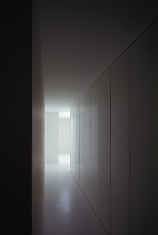 gang hus beton design indretning minimalisme japansk