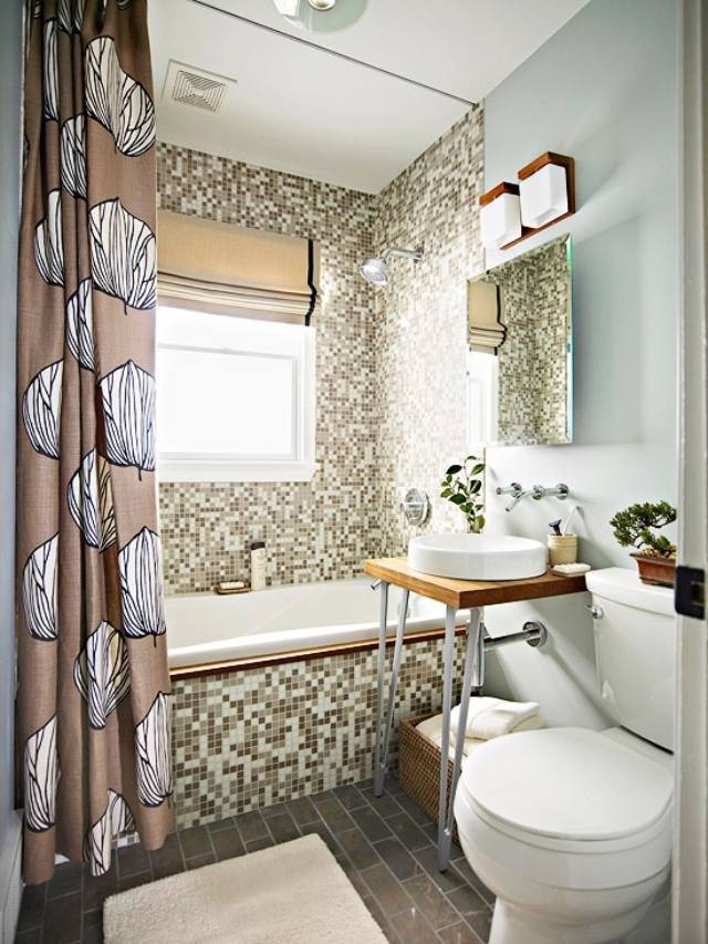 lille-badeværelse-design-ideer-mosaik-brun-beige-lille håndvask