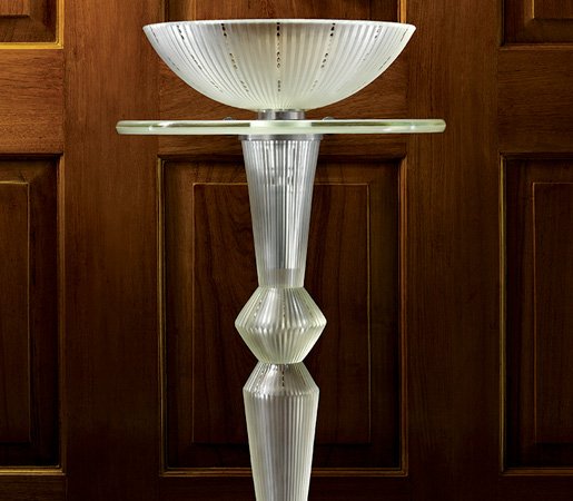 krystalglas fritstående håndvask ligner murano vase