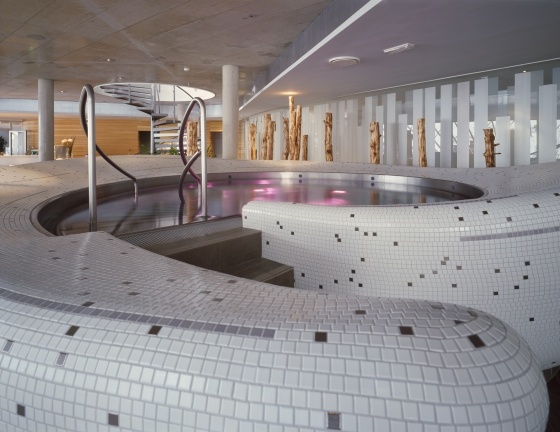 Badeværelsesdesign i Römerbad termalbad i Østrig