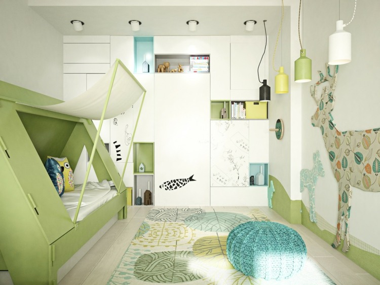 fantasifuldt design i børneværelset sengetelt loftlamper vedhæng lys farverige