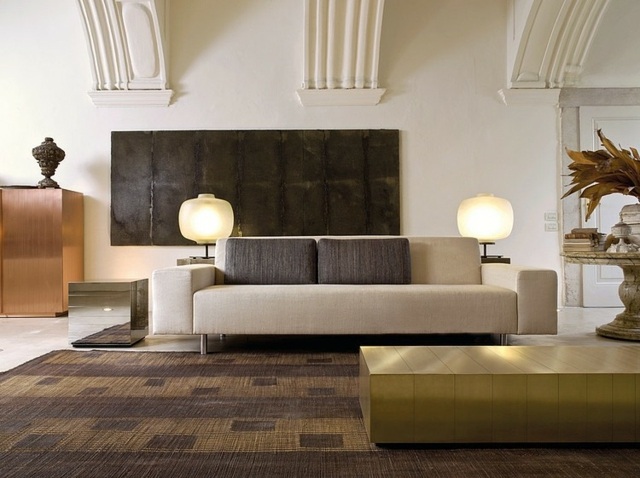 Eksempler guld træbord farve sofa moderne vægdekoration sort