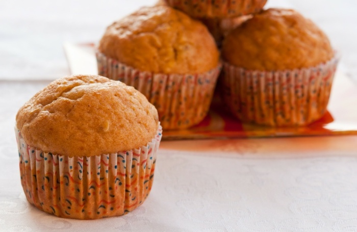 Forarbejdning af honning og græskar til muffins