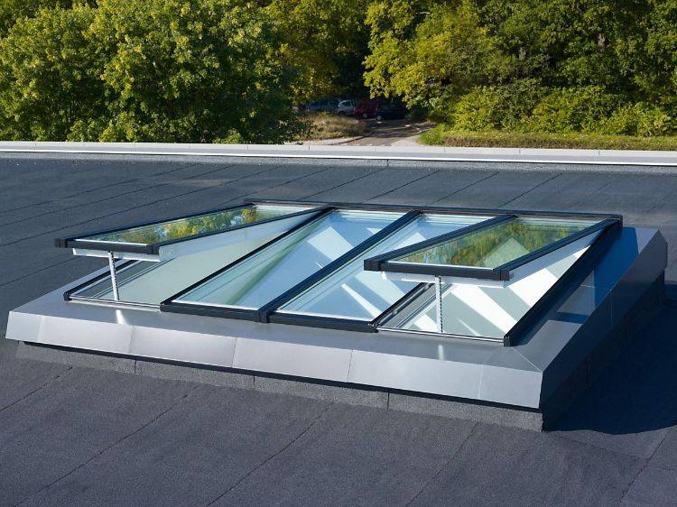naturlig belysning værelse design træk vindue glas lys integrere arbejdsplads lejlighed hus bygning ovenlysvindue