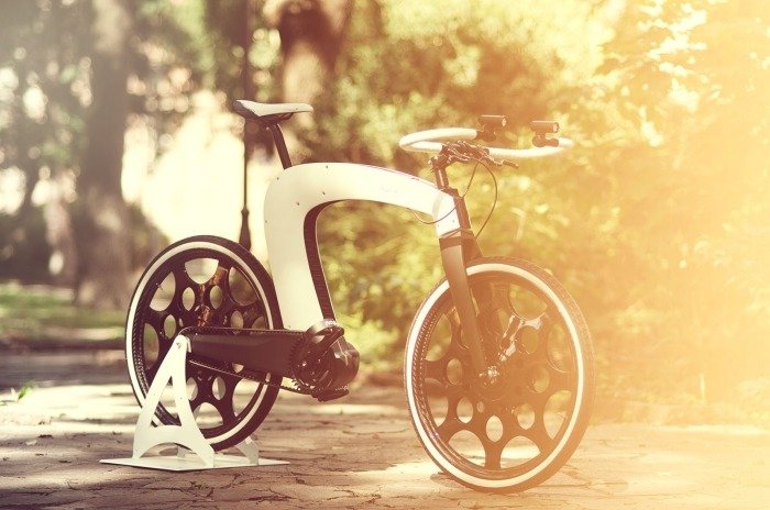 cykel-med-elektrisk-drev-minimalistisk-design-nCykel-prototype-model-år-2015