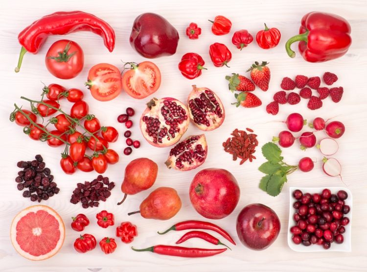 rød vegetabilsk farvestof lycopen frugt og grøntsager paprika tomater radiser
