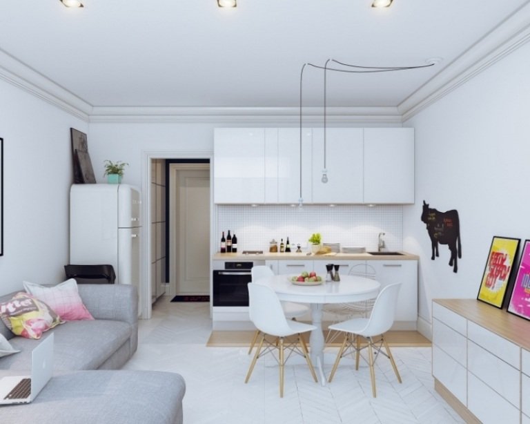 åbent-køkken-stue-moderne-hvid-hjørne-sofa-grå-ko-tavle-kridt-moderne