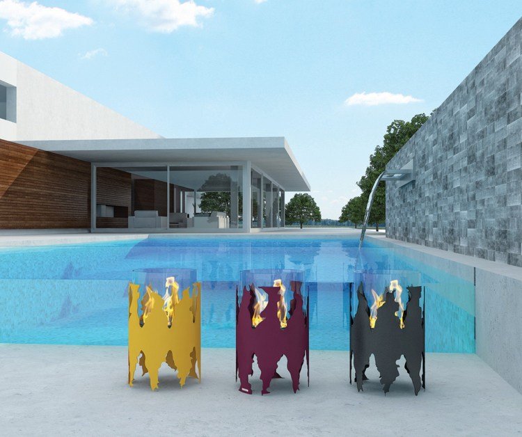 åben-ild-moderne-pejs-design-fritstående-terrasse-pool