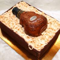 Cognac og kake som gave til en mann