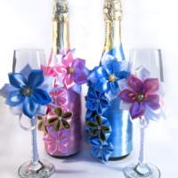 Volymetriska blommor för dekoration av champagne