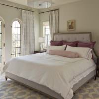 Дизайн на спалня с нисък таван