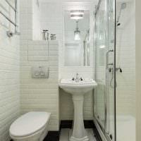 mulighed for en smuk stil af et badeværelse i et billede i klassisk stil