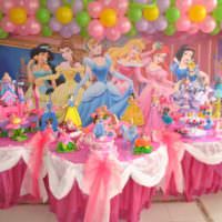 Báječné víly v interiéri detskej izby k narodeninám